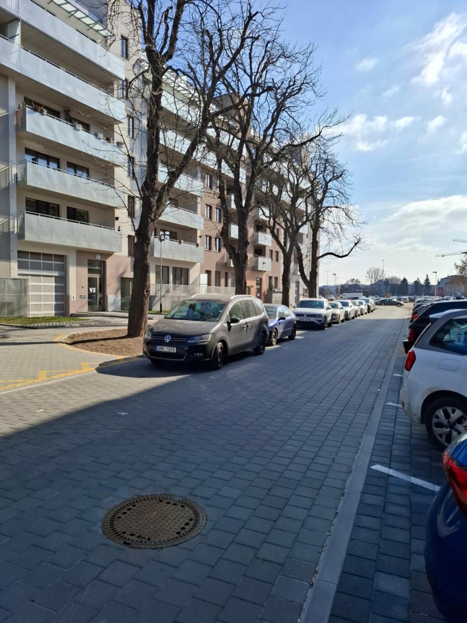 Santova Apartments オロモウツ エクステリア 写真